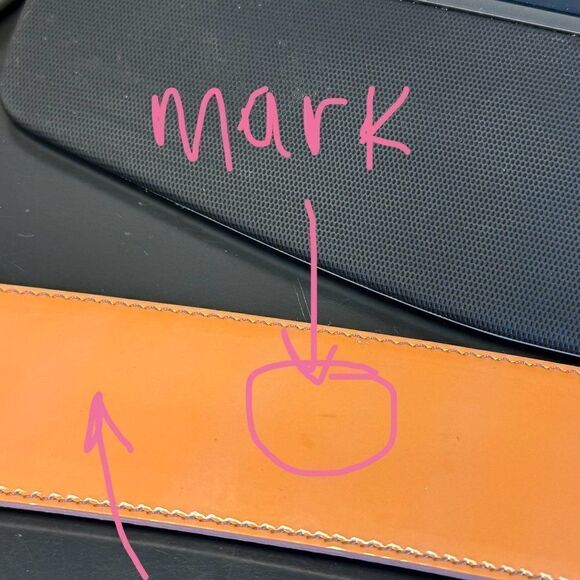 Damaged/Store Return Miu Miu Baby Pink Leather Belt One Size - Picture 3 of 9